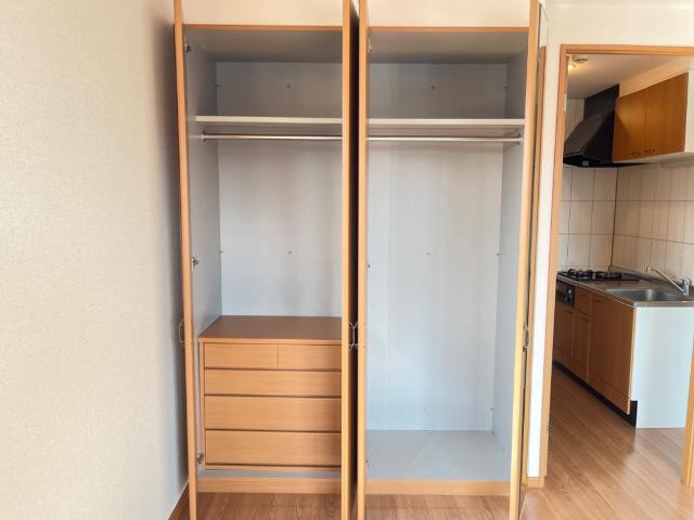 ジャルディニエールＡ 収納