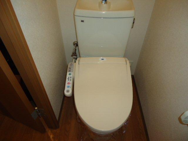 ジャルディニエールＣ トイレ