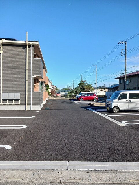 レスポアール本庄 駐車場