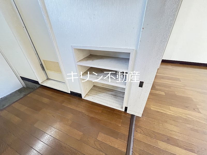 ワンルーム神川 収納