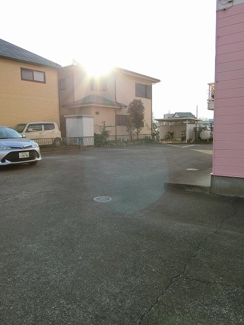 エルディム・山田 駐車場