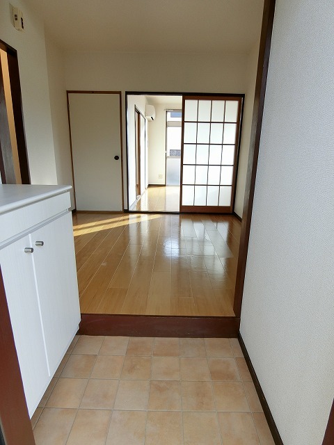 エルディム・山田 玄関