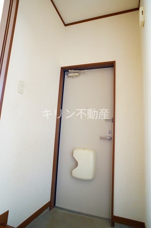金井貸家 玄関
