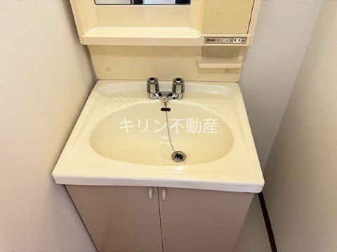 アヴニールB 洗面所