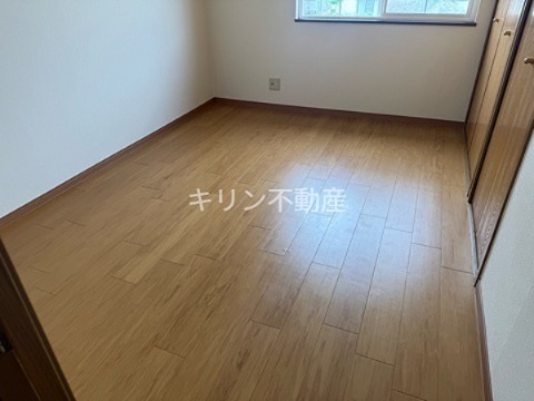 アヴニールB ベッドルーム