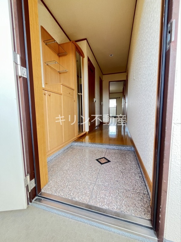 ファミール 玄関