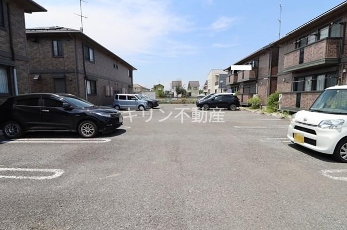 ラファエルⅦ 駐車場