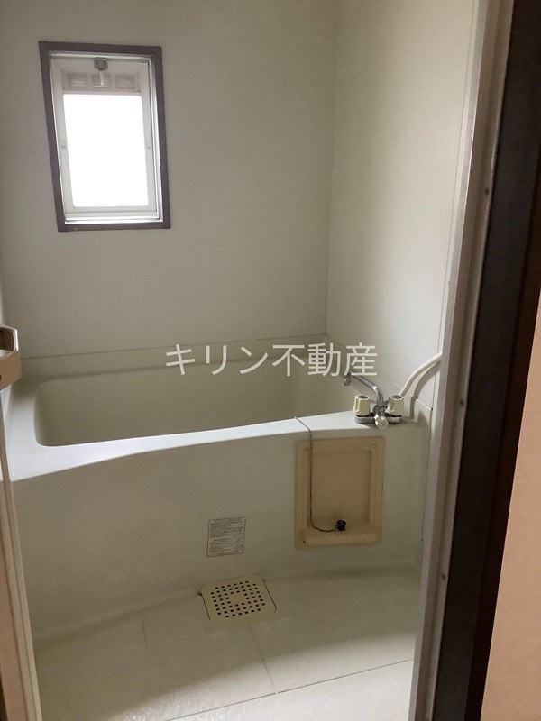 ファミーユムラタB 風呂画像