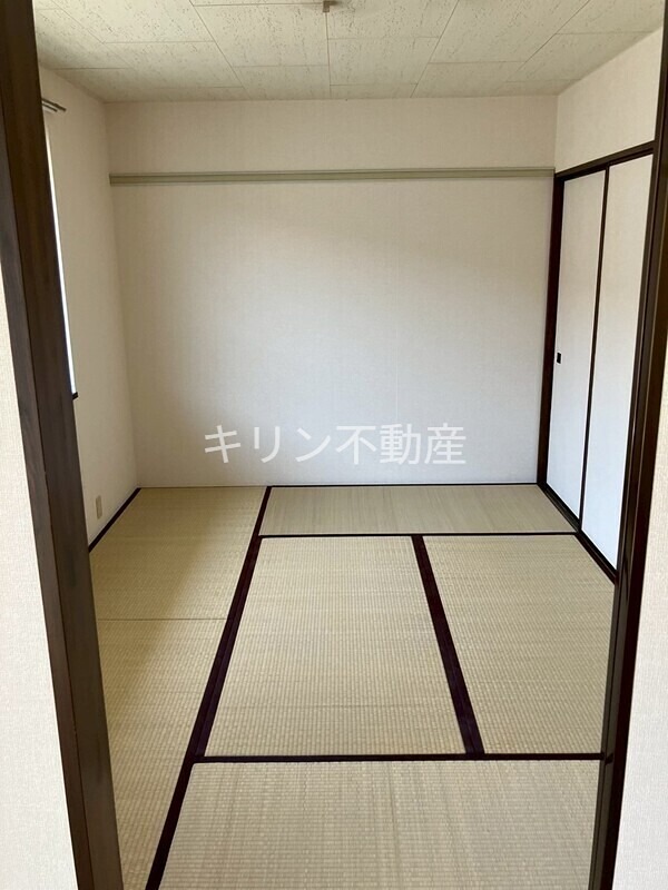アーバン本庄B ベッドルーム