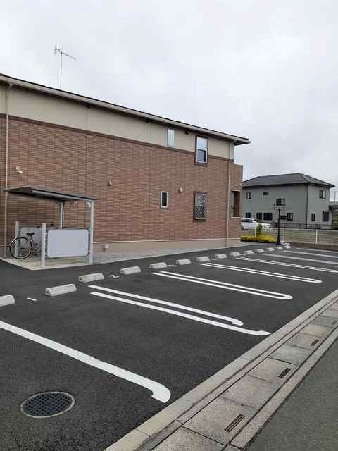シンフォニー 駐車場