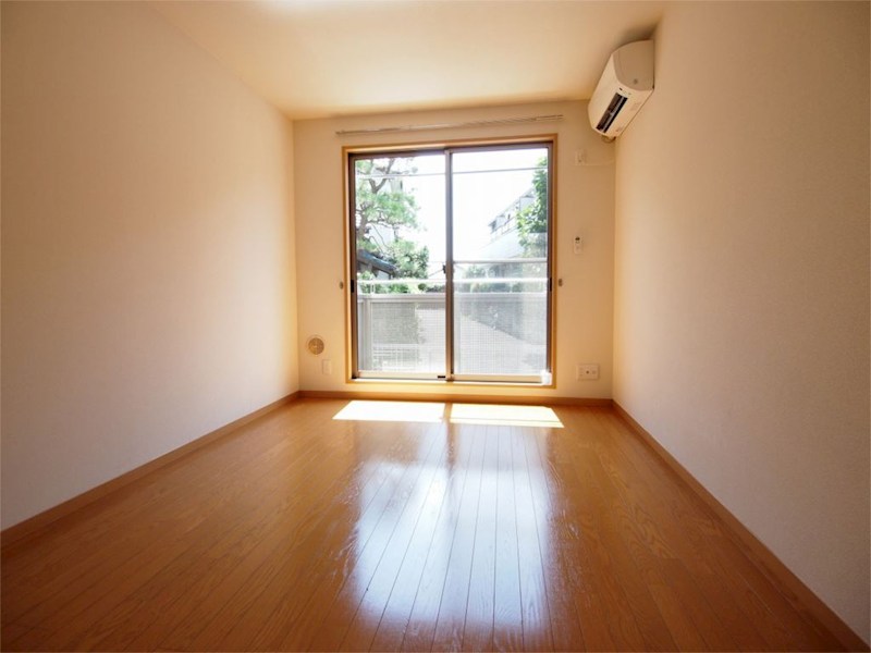 YKL　FLAT ベッドルーム