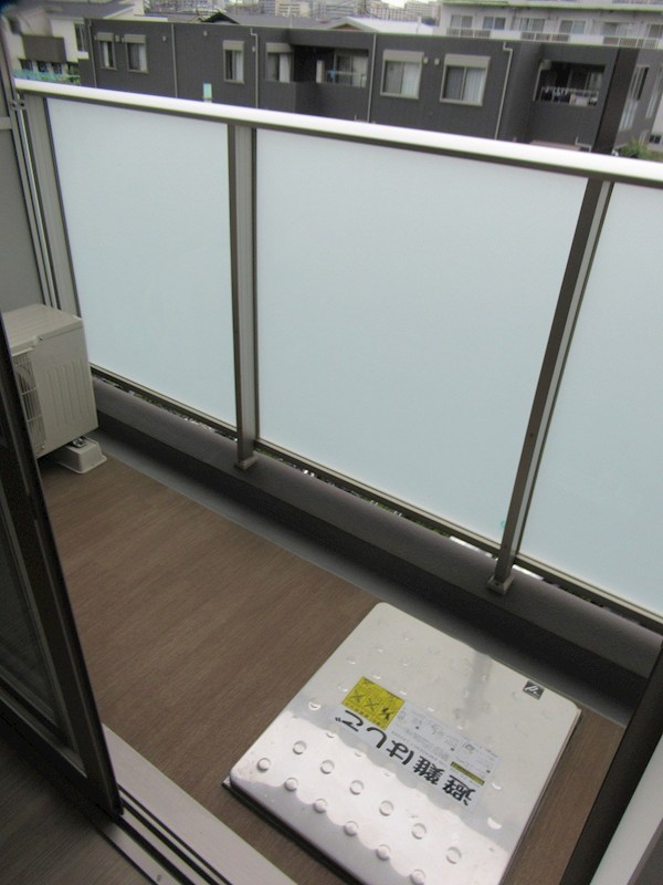 ラフィスタ練馬春日町 ベランダ