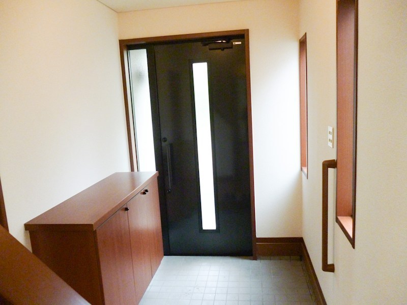上鷺宮1丁目戸建 玄関