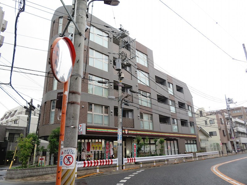 アジュール 外観