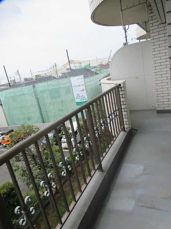 キャッスル春日台 ベランダ