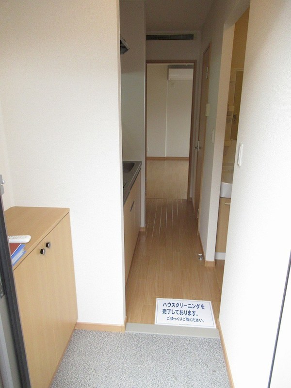 プランティーニ 玄関