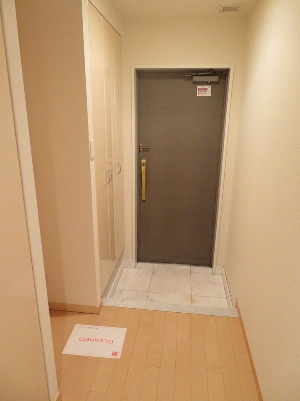 ディアマークスキャピタルタワー 玄関