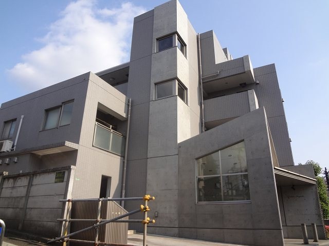 バロアール ケヤキ 外観