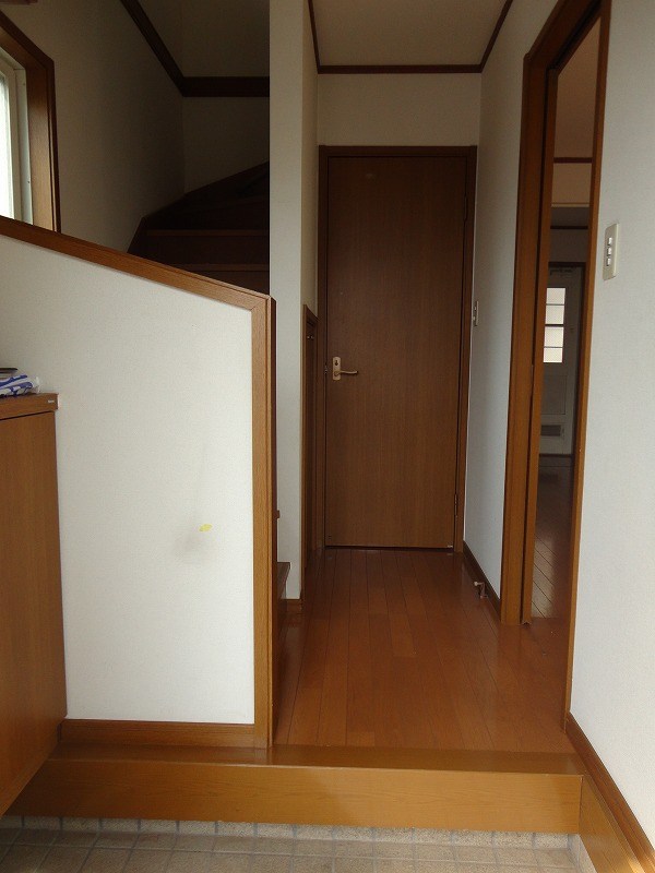 パークヒル早宮 玄関