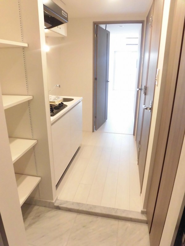 Log練馬駅前 玄関