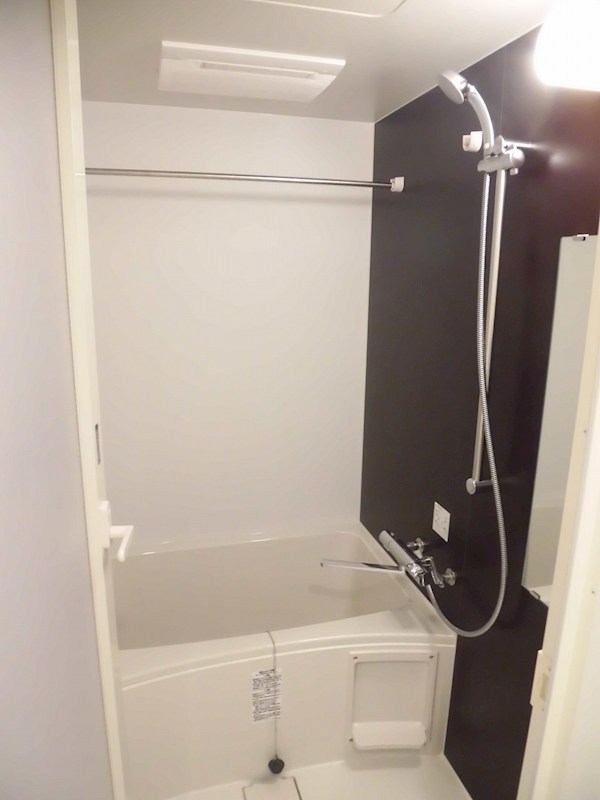 Log練馬駅前 風呂画像