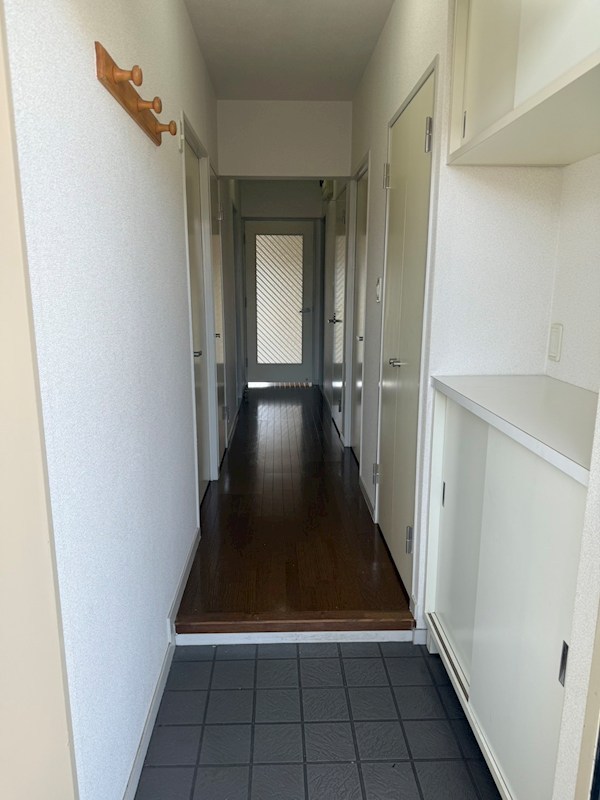シャルムメゾン・高松 玄関
