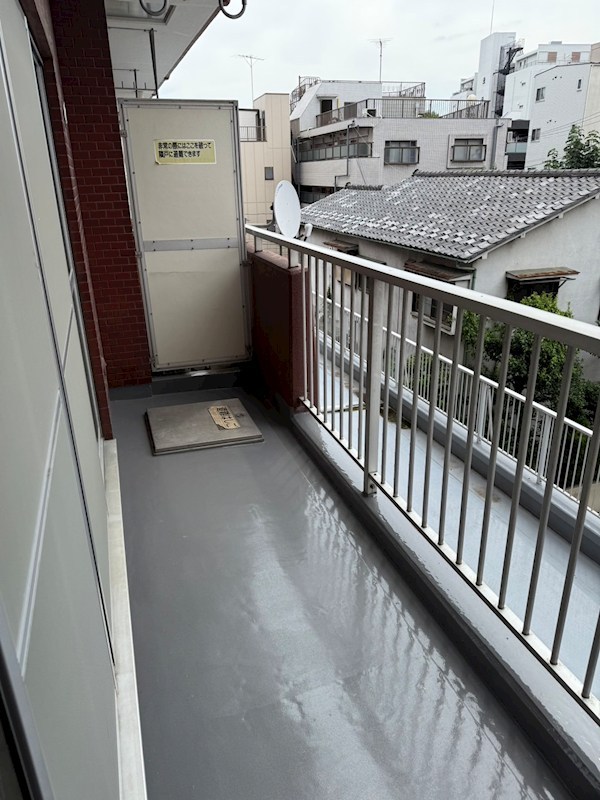 きんえいマンション ベランダ
