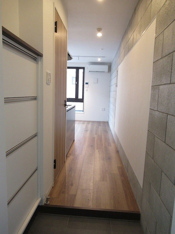 CASA　BLOCCO 玄関