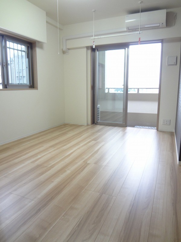 サンレンハイム リビング