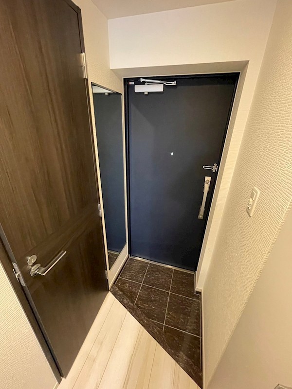 メゾン東陽小竹向原 玄関