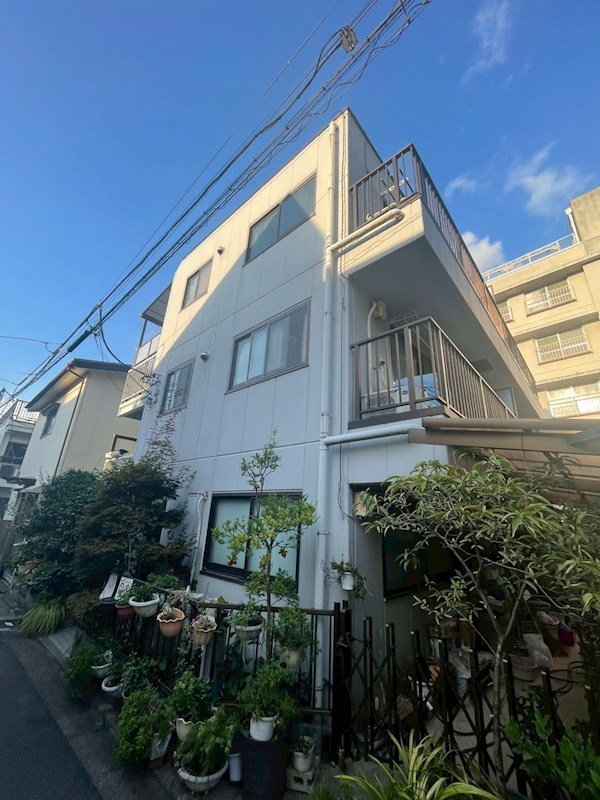 ドルフィン 外観