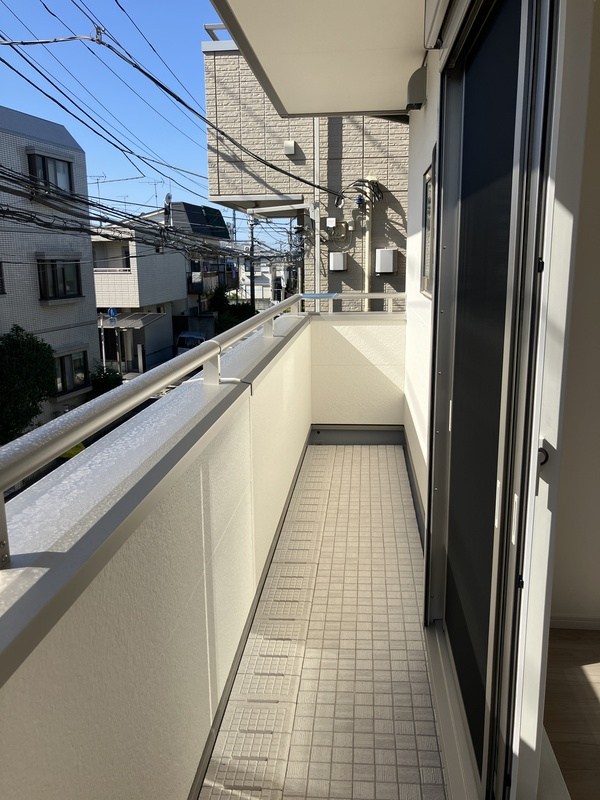 サンライズ中野江原町 ベランダ