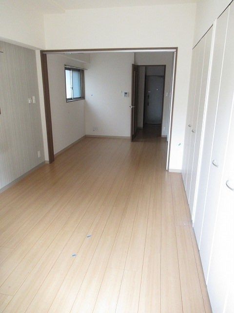 ロクサンズネリマ リビング