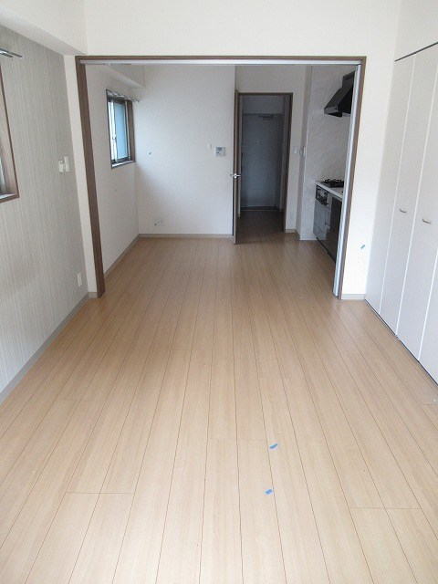 ロクサンズネリマ その他23