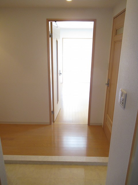 AzaleaHouse練馬 玄関