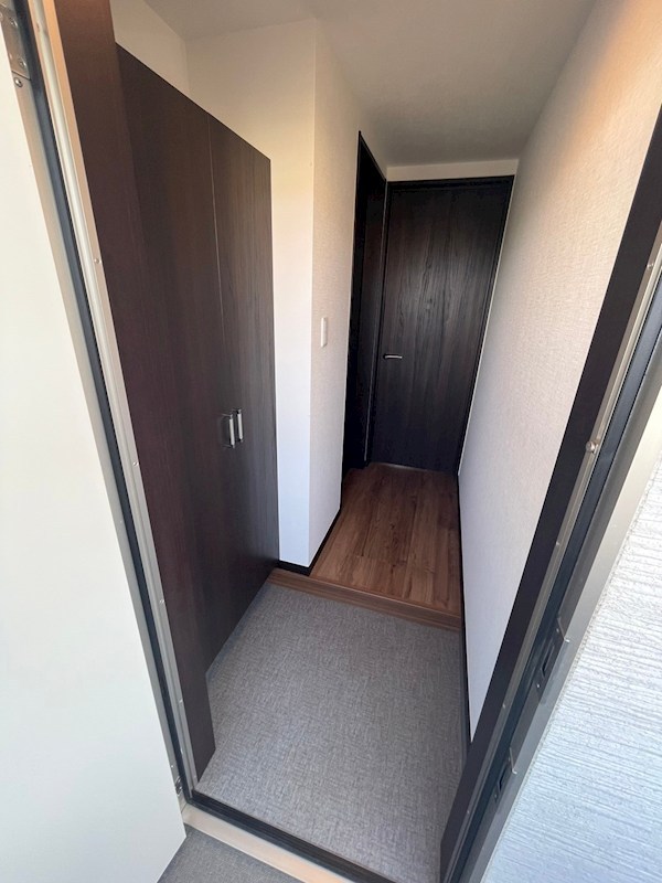 エフプレスト土支田A棟 玄関