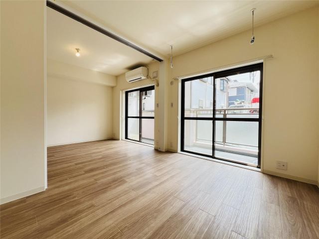 メゾンロアール リビング