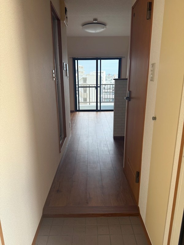 フォレスト青葉 玄関