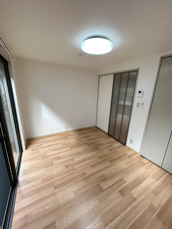 アルス・ユウ ベッドルーム