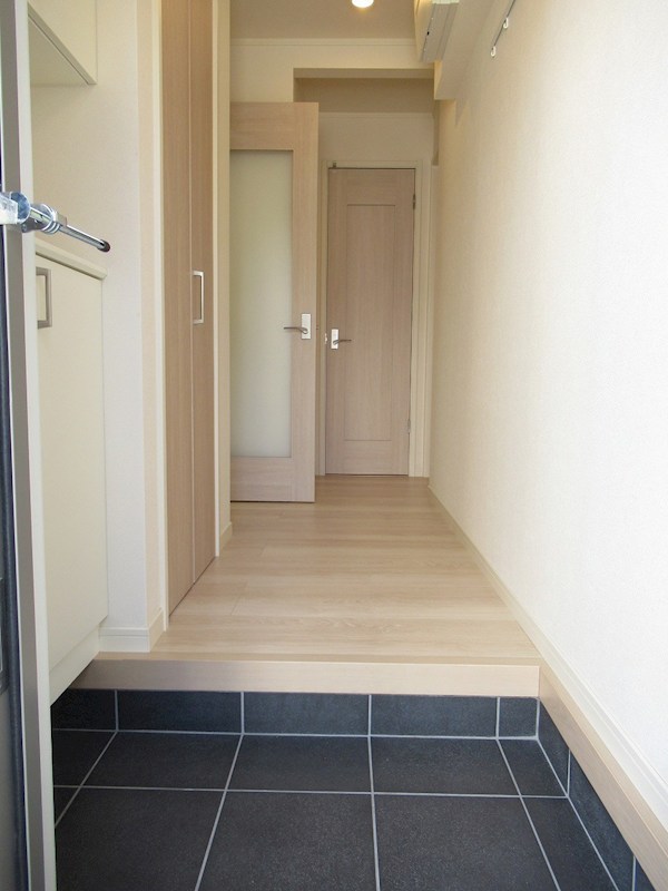 ラ・ネージュ 玄関