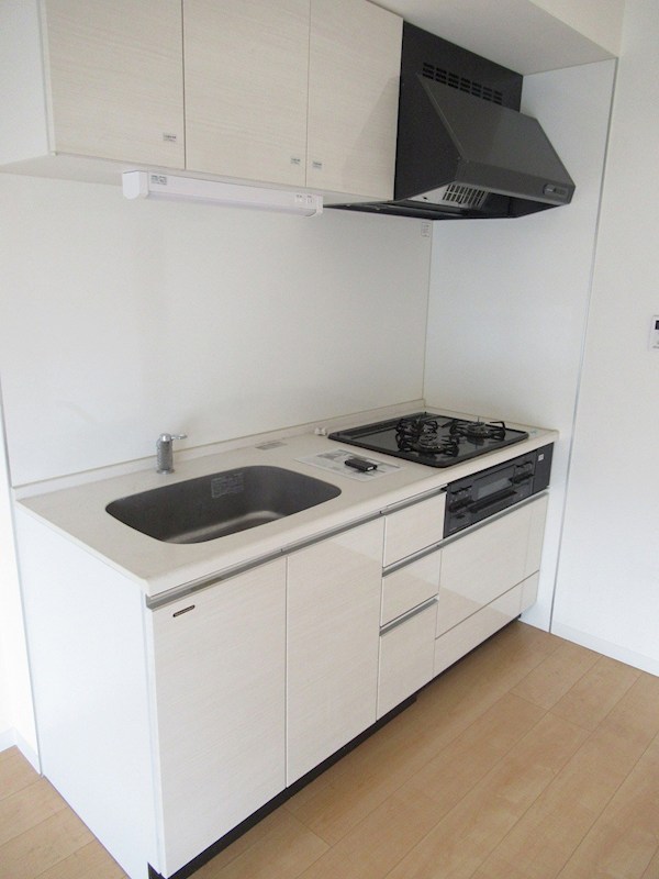 フルール・ラ・メール キッチン