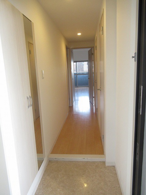 フルール・ラ・メール 玄関