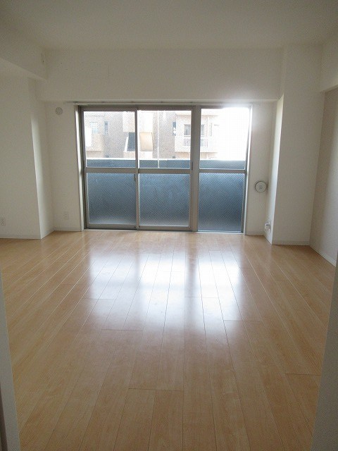 フルール・ラ・メール リビング