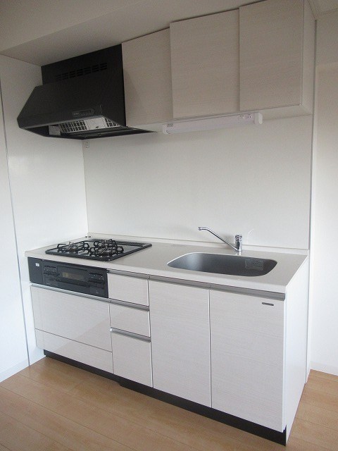 フルール・ラ・メール キッチン