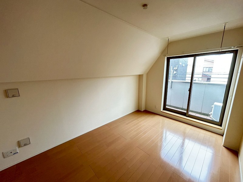 ラ・ベルヴィ桜台 ベッドルーム