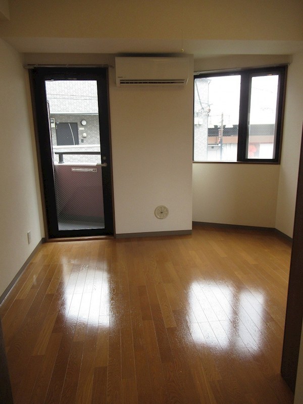 ヒルズガーデン リビング