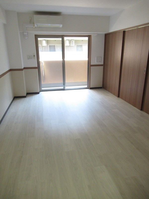 ウィステリア　ヒルズ　ナカムラ リビング