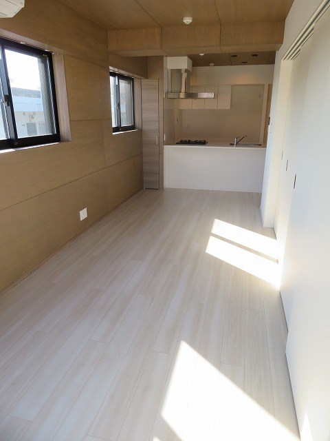 ヴァロータ氷川台 リビング