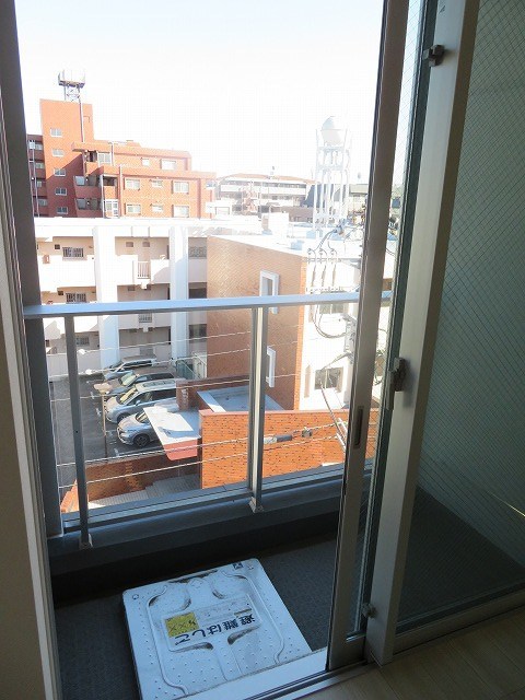 ヴァロータ氷川台 ベランダ