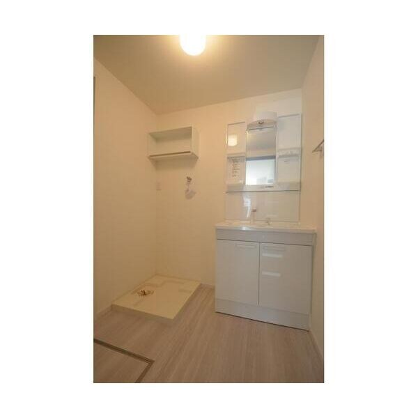 J　Wing　East/West その他2